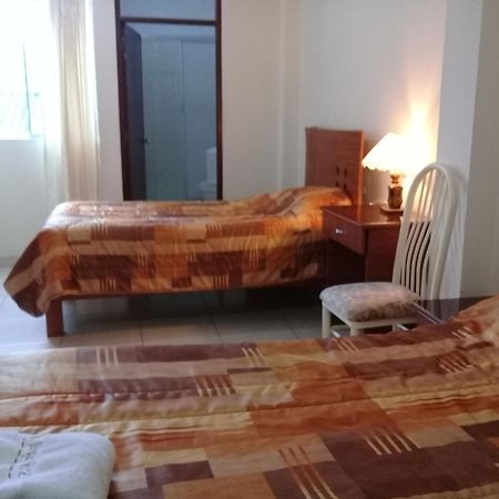 أنداهوايلاس El Parque Hotel المظهر الخارجي الصورة