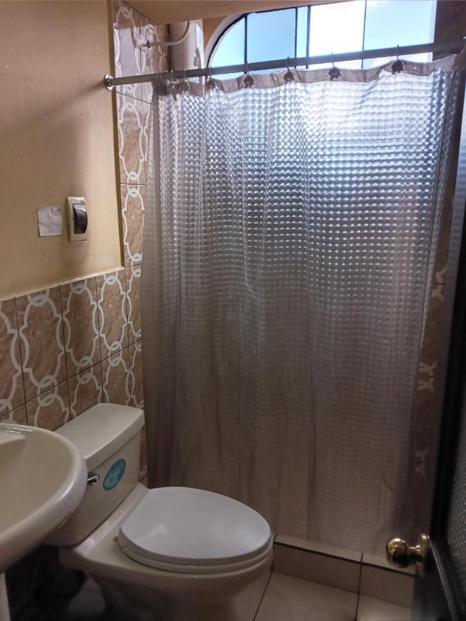 أنداهوايلاس El Parque Hotel المظهر الخارجي الصورة